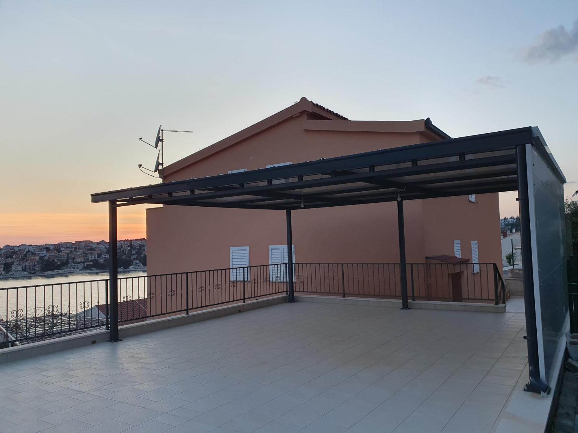 Apartment Wind Okrug Gornji